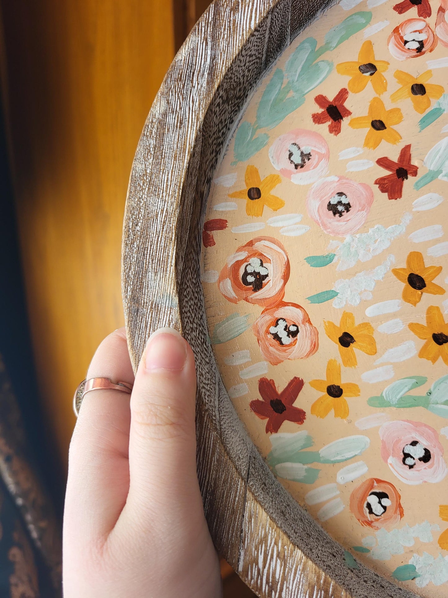 acrylic floral wooden tray*acrylic art on tray*wooden tray*painted wooden tray*floral painted wooden trays*flower tray art*wooden trays art